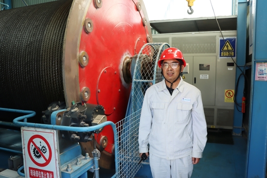 同金峰。王妍 攝.jpg