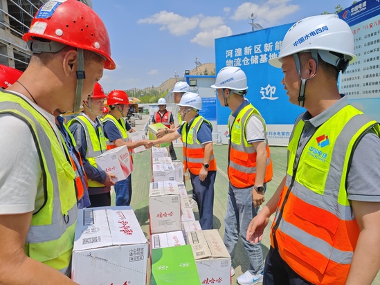 送清涼照片 (2).jpg